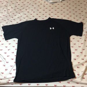 Unisex Under Amour work out shirt, size: SM